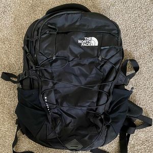 North Face Borealis 18L